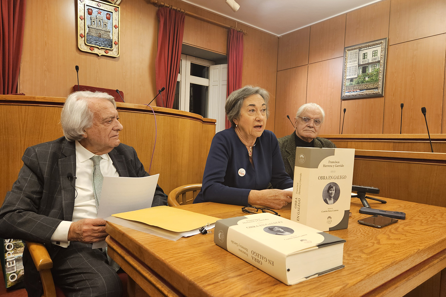 Recompilan a obra en galego de Francisca Herrera, pioneira da novela galega e primeira académica