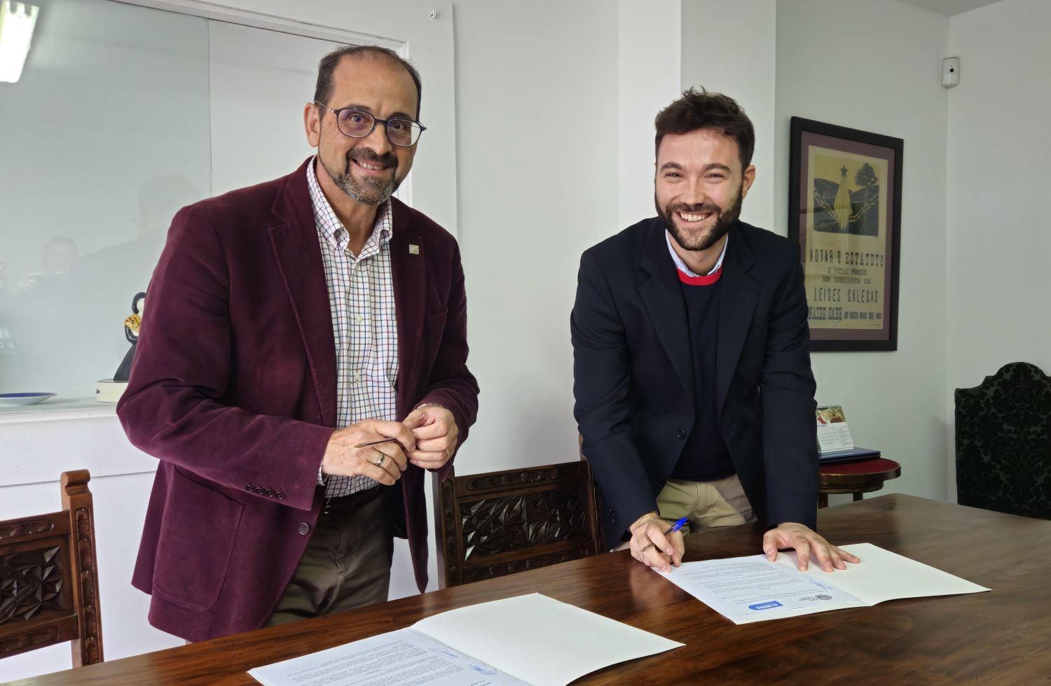 Os concellos de Alingua colaborarán coa Academia no impulso do galego na infancia