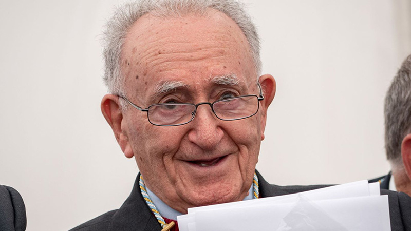 Adeus a don Xesús Alonso Montero