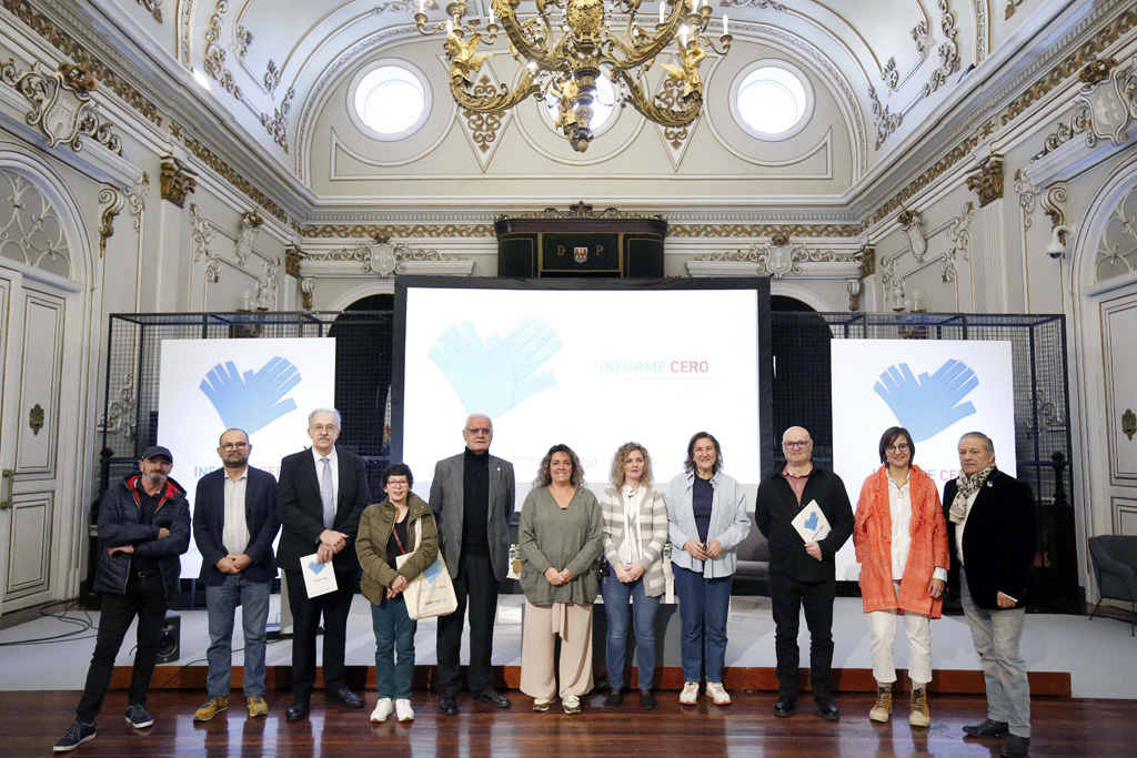 A RAG interésase polo 'Informe cero' da lingua de signos galega