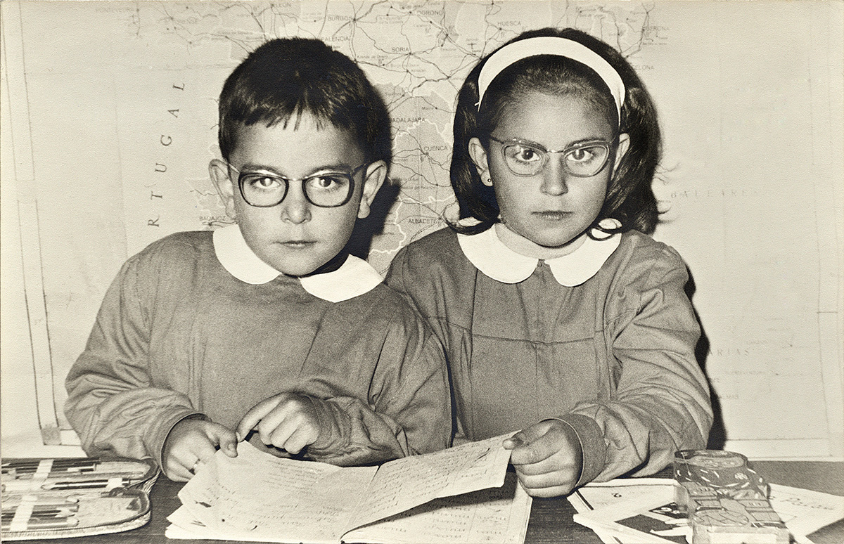 Carmen Blanco e o seu irmán Ramón no Colexio Fingoi, no curso 1962-1963