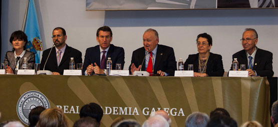 Margarita Ledo, Henrique Monteagudo, Alberto Núñez Feijoo, Xesús Alonso Montero,  Rosario Álvarez e Andrés Torres Queiruga